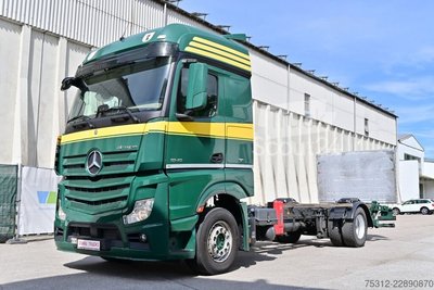 LKW-Fahrgestell Mercedes-Benz Actros 1845  Neuer Motor! Retarder LBW 70%-Reifen gebraucht