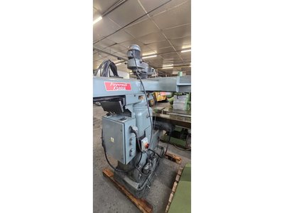 Kondia FV1 Powermill Konsolenfräsmaschine