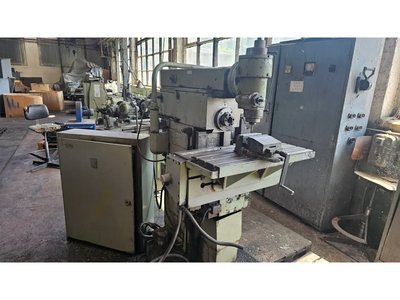 AVIA FOP Universal Werkzeugraumfräsmaschine