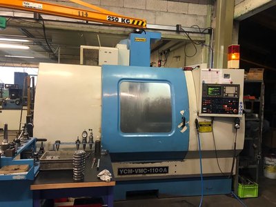 SUPERMAX - 1994 - YCM-VMC-1100A - CNC Vertikales Bearbeitungszentrum