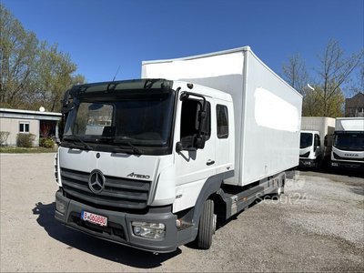 Mercedes-Benz Atego 821 L, FFH 6 Sitzer gebraucht