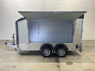 Cheval Liberte Debon C700 Roadster  & Tür Kofferanhänger neu