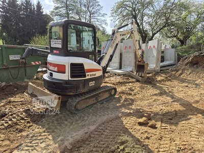 Bobcat E32 gebraucht