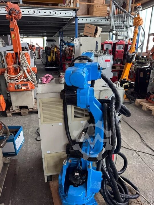 Yaskawa Motoman HP6 NX100