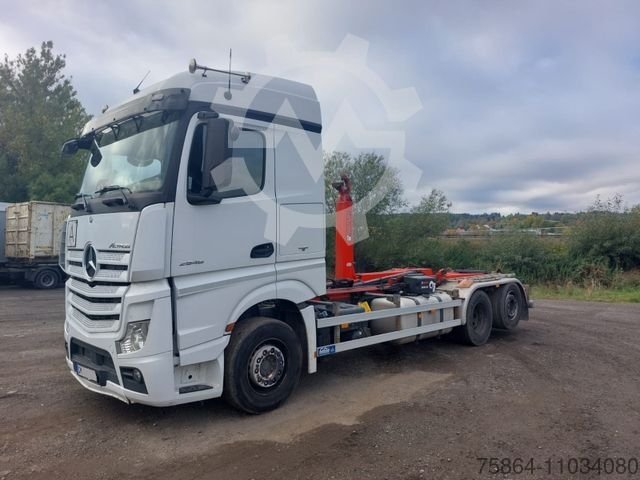 MERCEDES-BENZ Actros 2646 , 6x2 , HIAB XS20