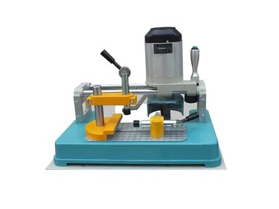 Tragbare Endfräsmaschine für PVC-T-Mullion-Profile – NICHT GENUTZT