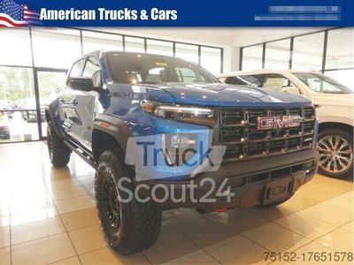GMC Canyon  4 WD AT 4 Crew Cab neu