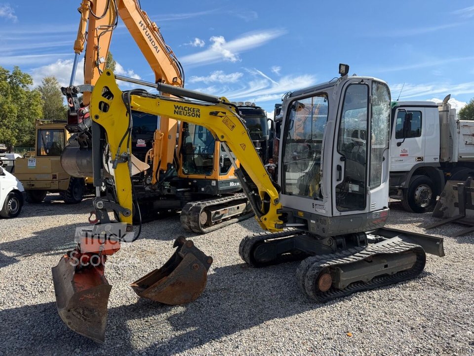 NEUSON EZ28 gebraucht