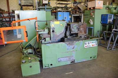 Grinding Machines ESTARTA 322
