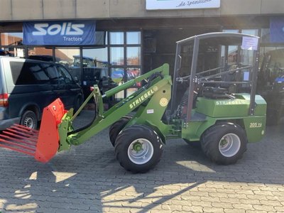Striegel UNI 305 YA Hoflader