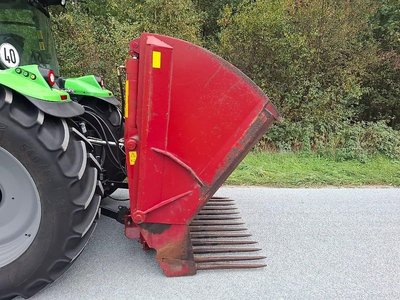 Strautmann Silozange Siloentnahmegerät & Verteilgerät