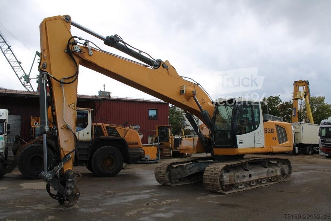 LIEBHERR R936 NLC MONO Nr.: 713 gebraucht