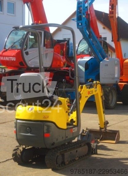 WACKER NEUSON 803 * 2x Löffel * * Verstellfahrwerk * gebraucht
