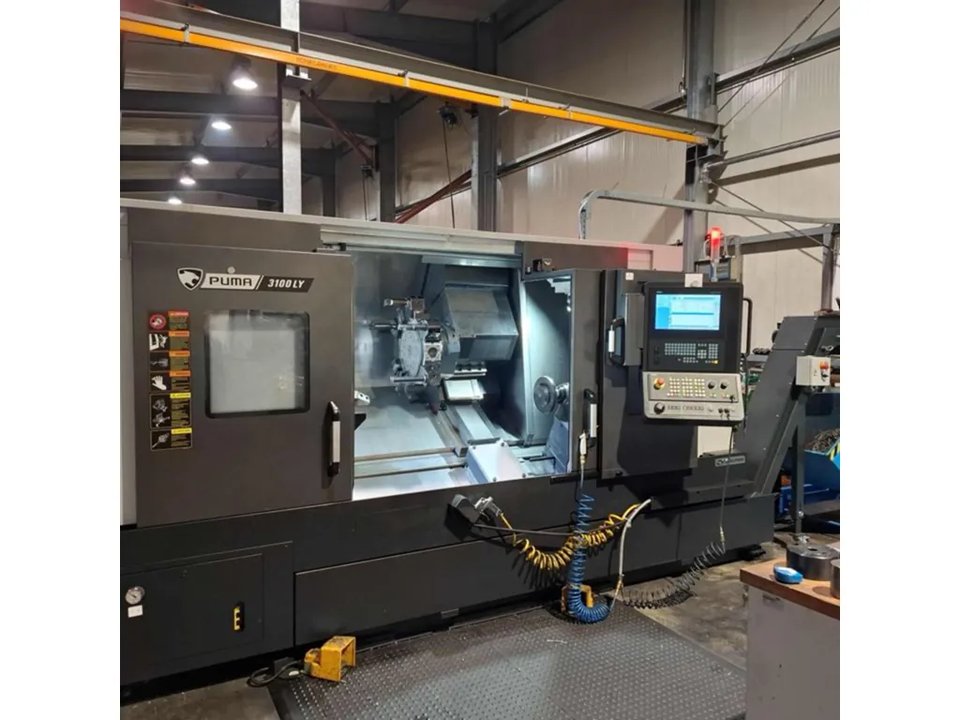 2022 Doosan Puma 3100LY CNC-Drehmaschine