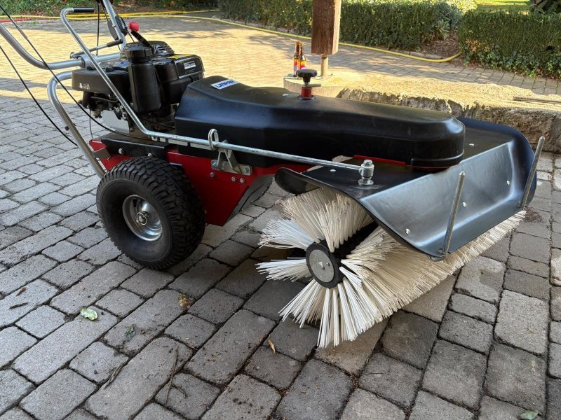 Sonstige Kehrmaschine Aufstallung