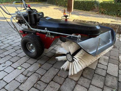 Sonstige Kehrmaschine Aufstallung