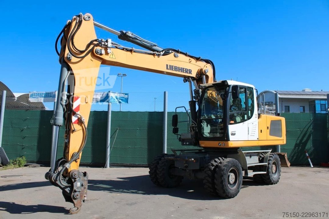 LIEBHERR A 924 - Nr.: 135 gebraucht