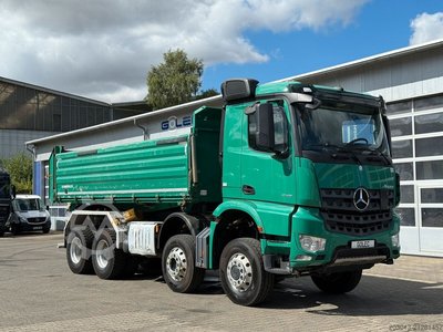 MERCEDES-BENZ Arocs 4145 8x6 Kipper Schwarzmüller