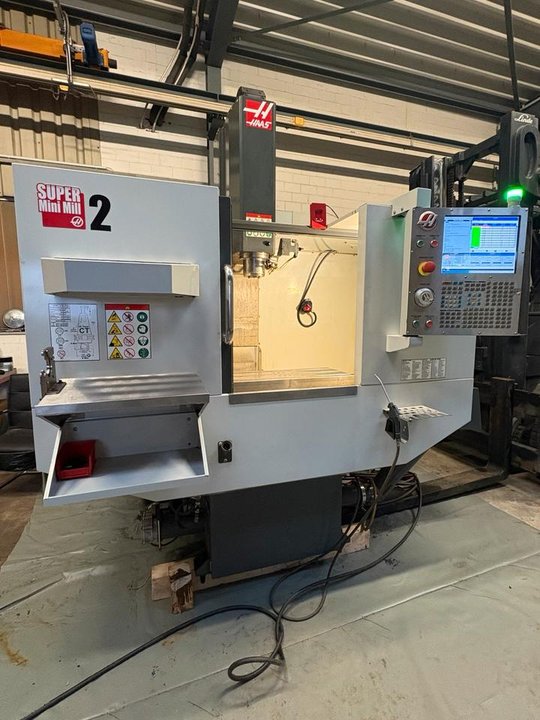 Haas SMiniMill2 CNC obráběcí centrum frézovací stroj