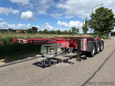 Schmitz Cargobull SCF24 20FT Chassis / Tank / ADR / BPW Axles / D... gebraucht