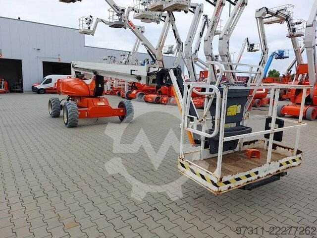 JLG M600JP