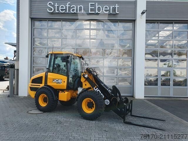 JCB 407 SV / Neufahrzeug / Gabel