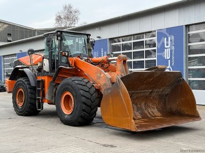 HITACHI ZW310-6 Radlader 28 Tonnen *12.350 h