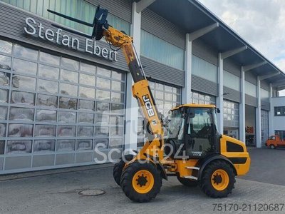 JCB TM 220 SV C / Neufahrzeug / Teleskop / Gabel neu