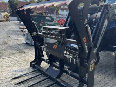 Quicke Ballenteiler - Balecut Siloentnahmegerät & Verteilgerät