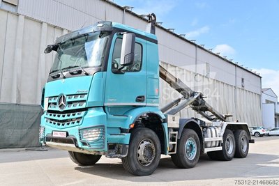 Abrollkipper Mercedes-Benz Arocs 3251  E6 8x4 Retarder Blatt Blatt AHK 26T gebraucht