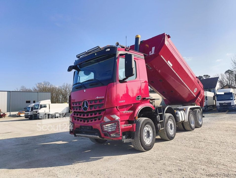 Kipper Mercedes-Benz Arocs 3243 Euro 6 8x4 Kempf Thermomulde gebraucht