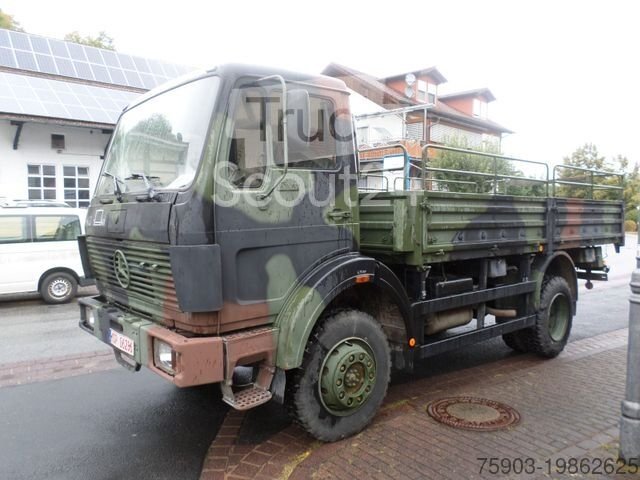 LKW mit Pritsche (offen) MERCEDES-BENZ Pritsche 5 to 1017 A  4x4  Bundeswehr gebraucht