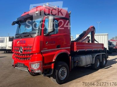 LKW mit Pritsche (offen) MERCEDES-BENZ AROCS 3552 ZUR HACKMASCHINENBESCHICKUNG,  EPSILON M100L86 gebraucht