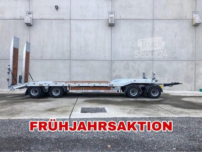 Tieflader Anhänger Möslein T 4 VB H1  neuer 4 Achs Tieflader hydraulischen Rampen neu