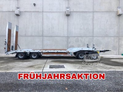 Tieflader Anhänger Möslein T 4 VB H1  neuer 4 Achs Tieflader hydraulischen Rampen neu