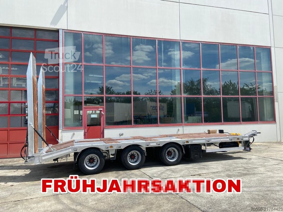Tieflader Anhänger Möslein TT 31  31 t GG Tridem- Tieflader 3 Achs, gelenktNeufahrzeug neu