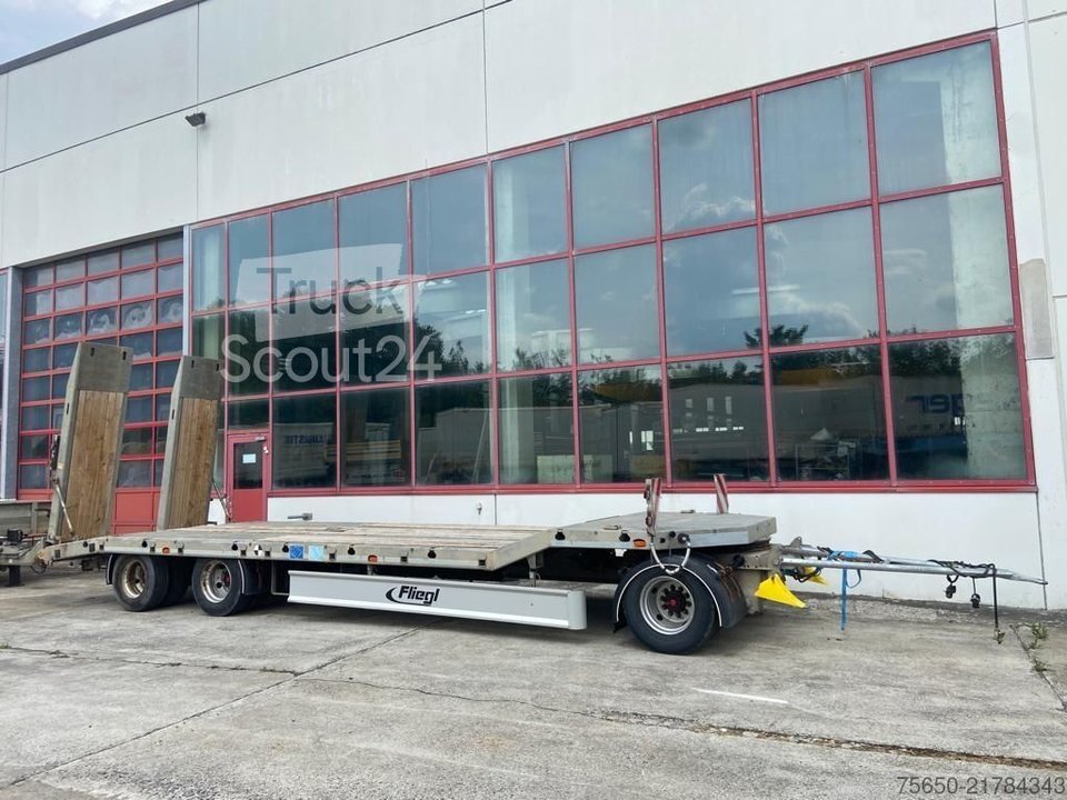 Tieflader Anhänger Fliegl DTS 300  3 Achs Tiefladeranhänger gebraucht
