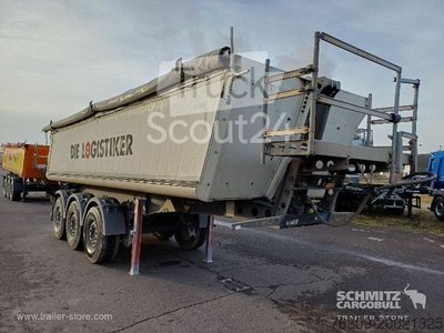 Kipper Auflieger Schmitz Cargobull Kipper Alukastenmulde 24m  gebraucht
