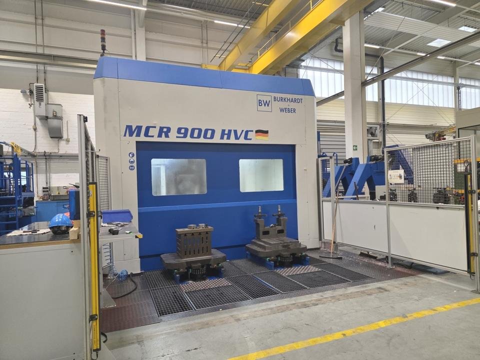 Bearbeitungszentrum - Universal BURKHARDT + WEBER MCR 900 HVC